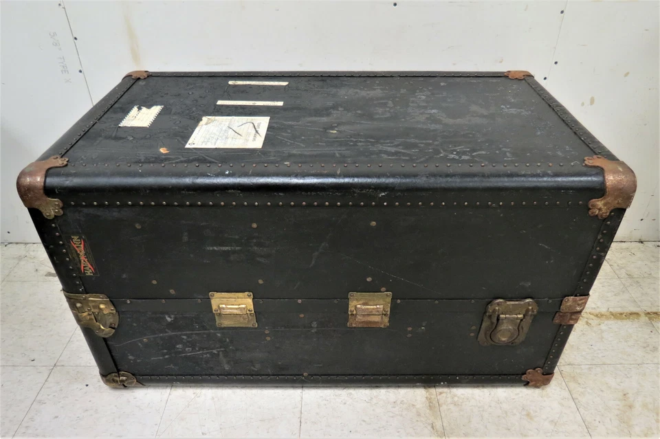 Baúl de armario Hartmann vintage con cajones y perchas Foto 2 de 4