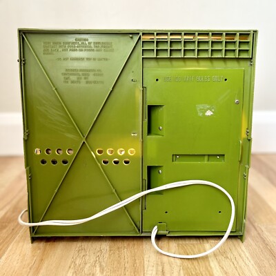 VINTAGE 1969 Avocado Green Easy Bake Over By Kenner - Betty