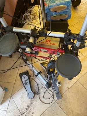 Yamaha DTX6K-X 8-Piece Electronic Drum Set with DTX-PRO Sound Module