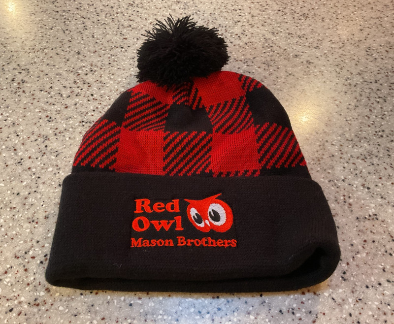 RED OWL Mason Brothers Knit Winter Hat-Red/Black Plaid-100% Acrylic NEW-NICE!