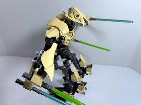 LEGO Star Wars: General Grievous 75112 (2015) Retired.