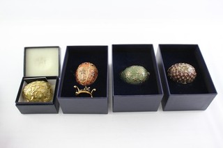 Vanity Items Antique Vintage Accessories Joan Rivers Trinket Boxes Collection