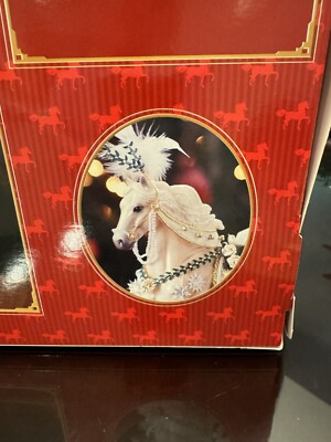 Breyer Noelle Peace on Earth 2008 w/Box | eBay