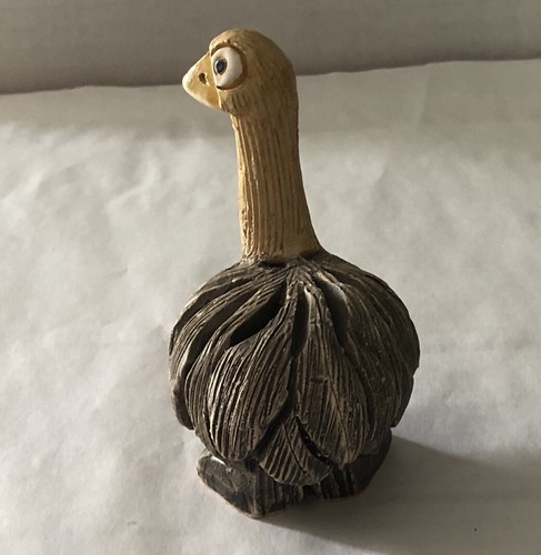 Ostrich Figurine Pottery - Picture 2 of 7