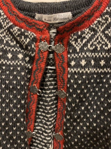 Skjaeveland Norwegian Wool Cardigan Sweater Hooks - Picture 8 of 9