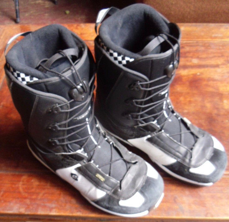 Stivali da snowboard da uomo Salomon Dialog PERF PERSONALIZZATI misura 14 5