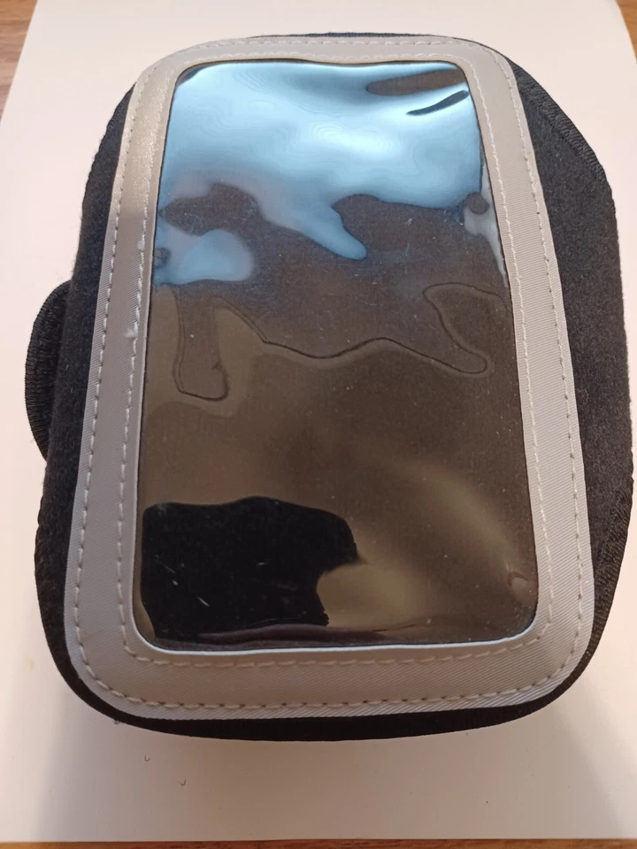 Estuche de brazalete deportivo Mybat UNIVP212NP Foto 3 de 4