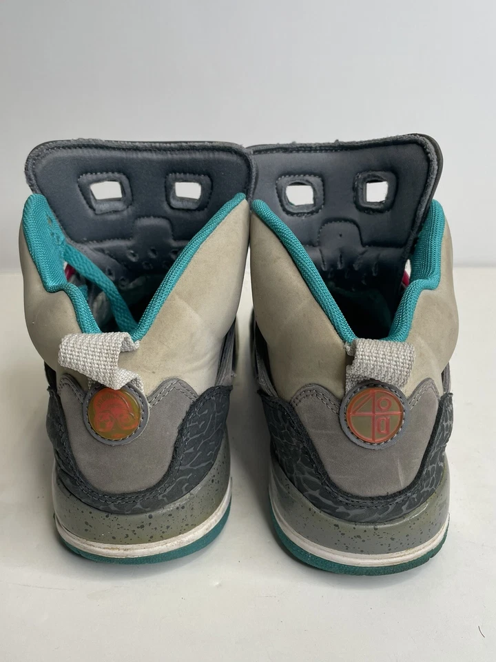 Air Jordan Spizike GS Size 5.5Y “Miami Vice” 2009 Basketball Shoes Sneakers - Image 4 of 4