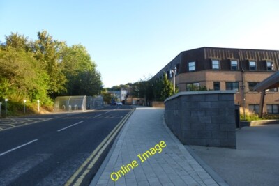 Foto 6x4 Campus Straße Durham vorbei an der Chemieabteilung. c2014