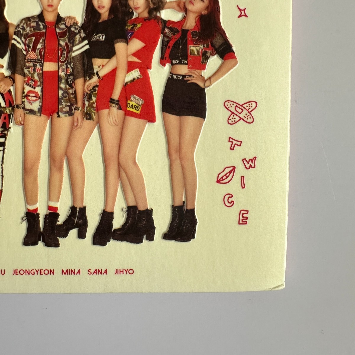TWICE THE STORY BEGINS OFFICIAL THAILAND EDITION ALBUM + MOMO