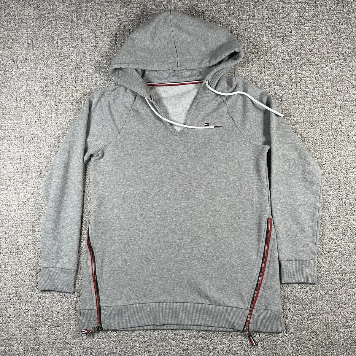 Grey tommy hilfiger sweatshirt hotsell womens