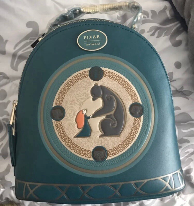 Our Universe Disney Pixar Brave Merida Family Tapestry Mini  display picture 3