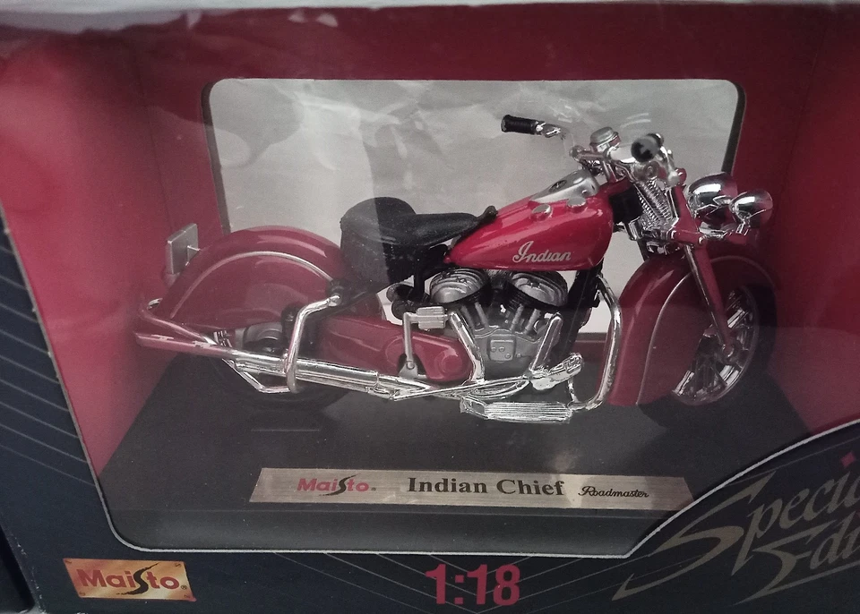 Maisto 1:18 Special Edition Motorcycles,Indian Four,Indian Chief Roadmaster,MIB - Image 4 of 4