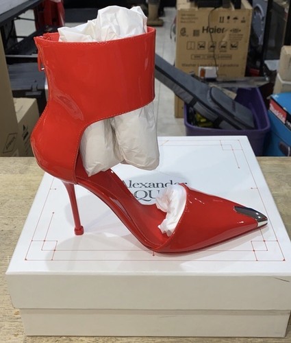 Alexander McQueen Harness Punk Pump Heels W/ Metallic Toe In Lust Red, Size 38.5 - Picture 7 of 12