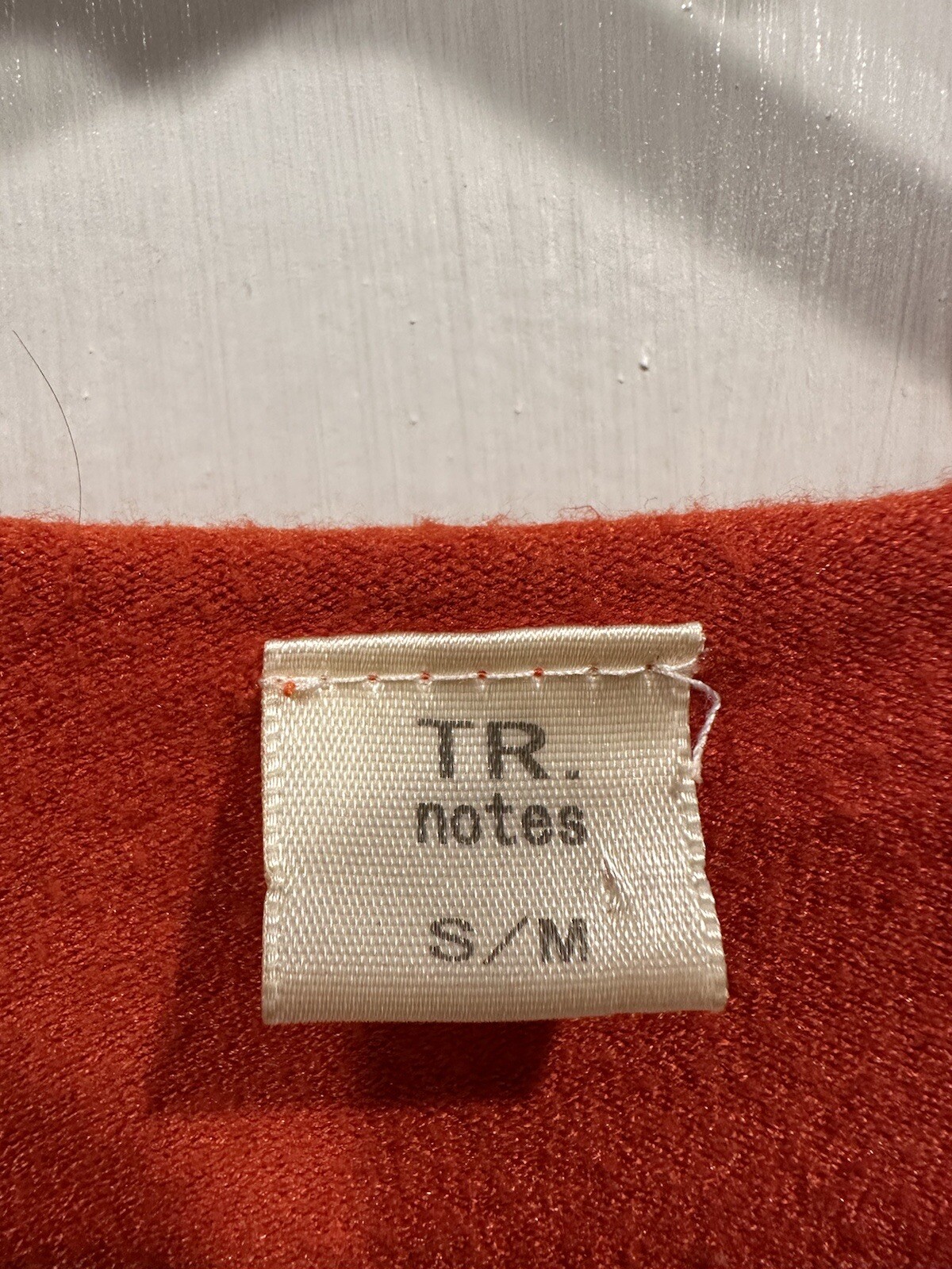 “TR. notes” Red Sweater Woman’s Split Sides Detai… - image 2