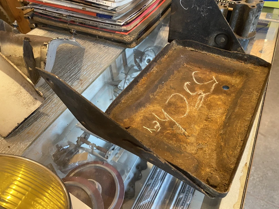 Chevrolet Bel Air 150 210 1955 1956 bandeja de batería Foto 4 de 4