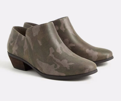 TORRID CAMO FAUX SUEDE ANKLE BOOTIE SIZE (WW)