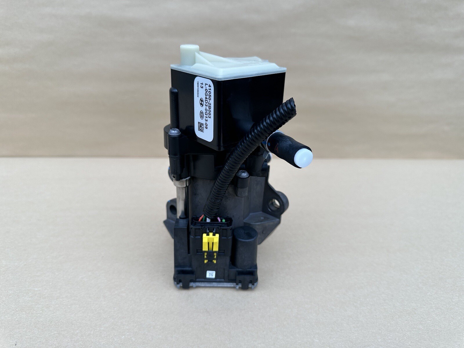 20172021 Kia Niro Hybrid HEV OEM Actuator EngineClutch Pump 41050