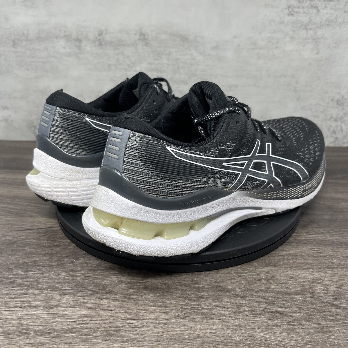 Asics Gel Kayano 28 Womens Size 9 Running Shoes Black White