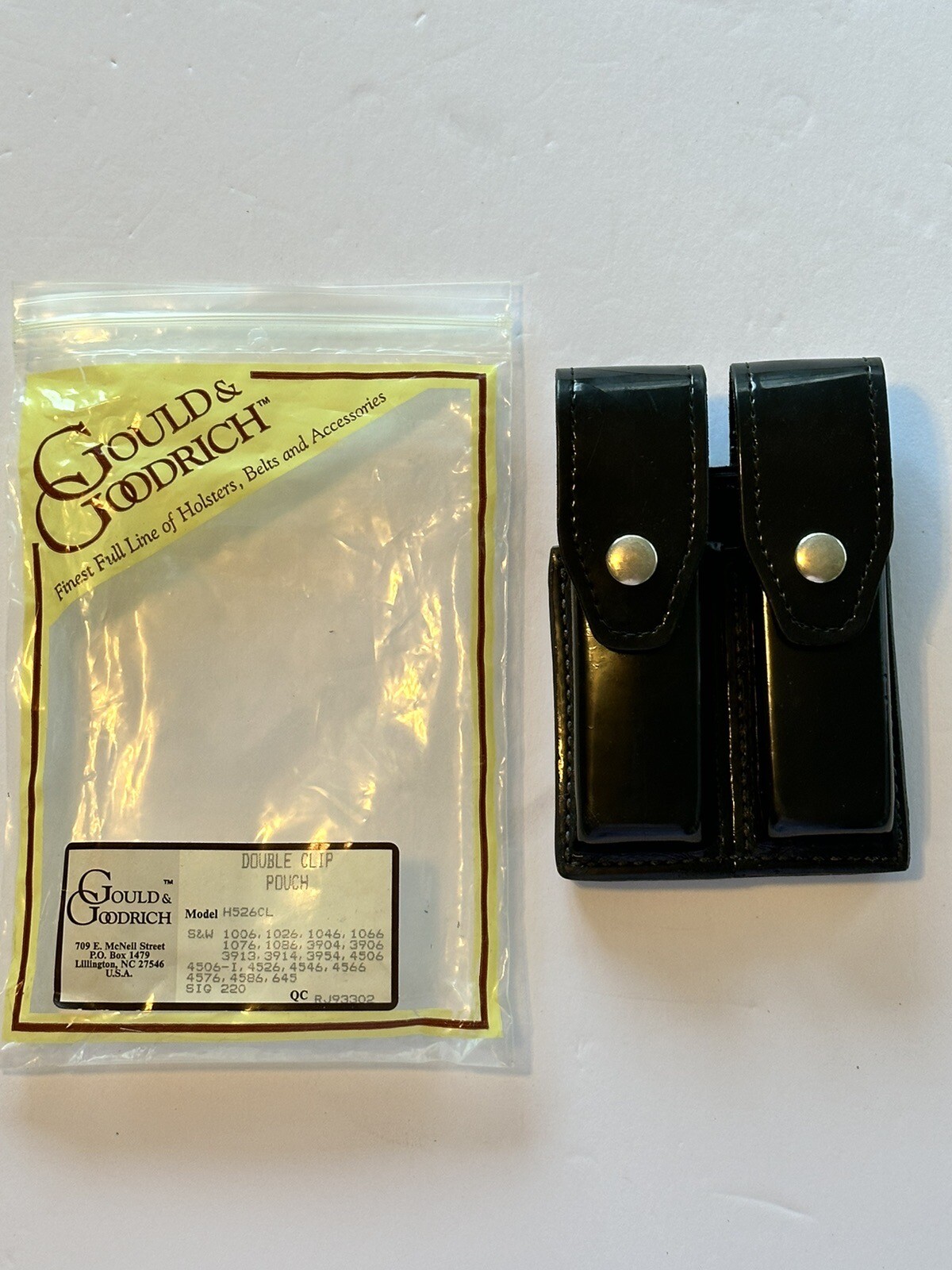 Gould & Goodrich H526CL Double Magazine Pouch High Gloss new-image