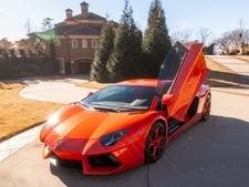 2012 Lamborghini Aventador ........ONE OWNER!