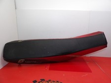 Seat Cover for CR125R CR 125 (1997 - 97) – Nuclear Red/Black – Synthetic Leather Seat Cover for CR125R CR 125 (1997 - 97) – Nuclear Red/Black – Synthetic Leather