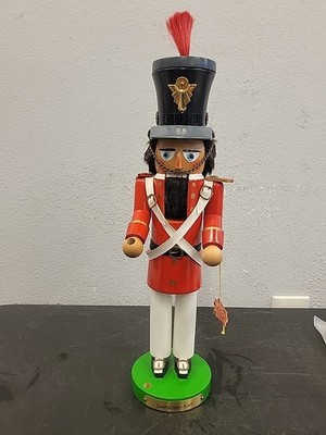 Steinbach Guardsman Karl Präsent Handmade Nutcracker Christmas Germany  