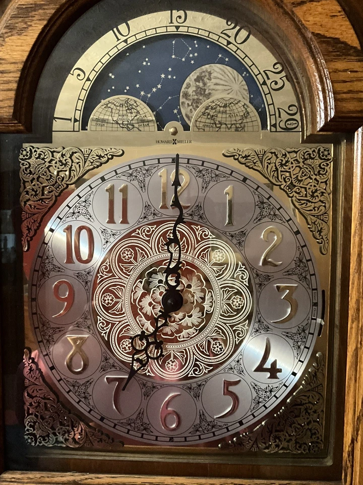 Howard Miller Grandfather Clock ~ Excellent Condition ~ Pick Up Williamson, GA - Image 4 of 4