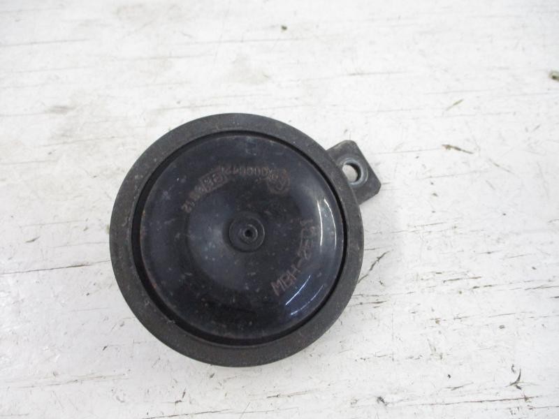 95 Honda CBR 900RR #2 Horn 38110-MR7-008 1995-1997