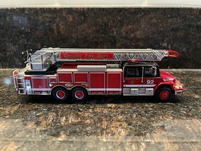 Code 3 Collectibles Custom Chicago Fire Department ALF 100 FT Ladder Truck Co 92