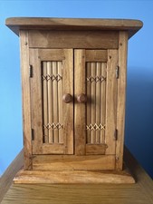Colonial Style Bathroom / Kitchen Cabinet , 27cm W x 20cm D x 37cm H Rubberwood