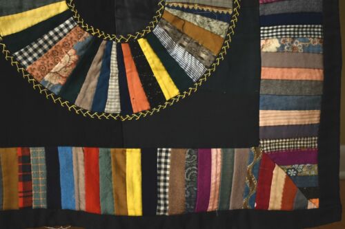 Amazing Folky Wool 1920's Letter "S" Fans Antique Quilt ~Piano Key Border! - Picture 5 of 10
