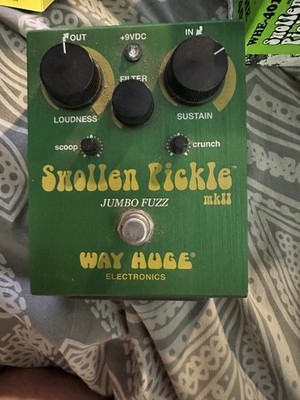 Dunlop Swollen Pickle Fuzz Guitar Effect Pedal w/original box and manual