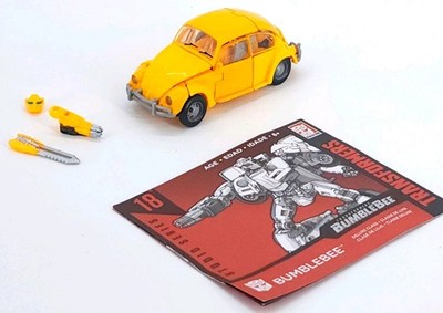 Transformers Studio Series 18 BUMBLEBEE Deluxe Class 2018 Bumblebee Movie