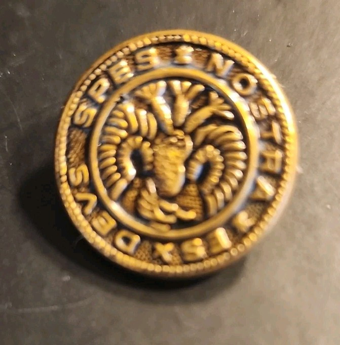 Vintage Hessian Soldier Button ESX DEVS SPES Nostra Teutonic Eagle Military 