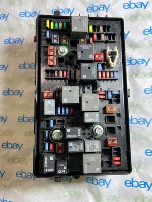 15-16 Chevrolet Cruze Engine Fuse Panel Relay Box Junction 94552220