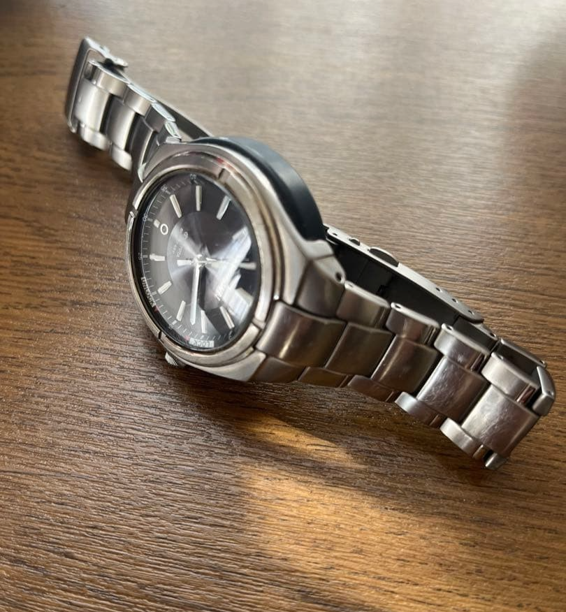 CROWNSMARTKEY トヨタ クラウン ソーラー 腕時計 Toyota Crown Smart Key Watch Titanium Solar Black Dial Japan Used