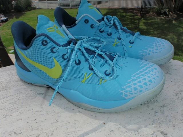 nike zoom kobe venom