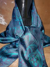 AU-1313-J5 Western Silk Wild Rag 34"x34"