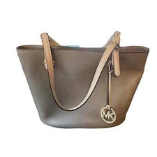 Gorgeous Michael Michael Kors Tan Brown Pebbled Leather Shoulder Bag Medium Tote