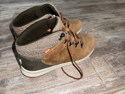 Helly Hansen Men s Size 8 Boots With Orange Accents And Laces. EUC, Barely Worn