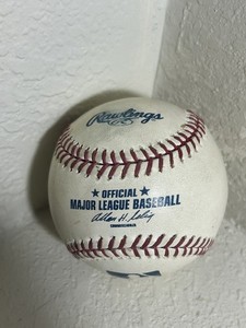 OFFICIAL MAJOR LEAGUE GAME USED BASEBALL BALL BUD SELIG ⚾️ Minnesota twins 2014