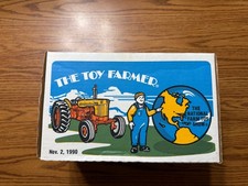 1990 Ertl Case 800 Diesel Toy Farmer National Farm Toy Show 1/16 Scale LNIB