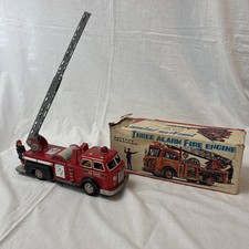 Vintage TN Nomura Japan Three Alarm Fire Engine Tin Toy B/O Boxed WORKING