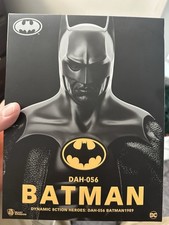 Beast Kingdom 1/9 Batman 1989 Michael Keaton Figure DAH-056