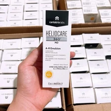 [ AU STOCK] HELIOCARE E-R Emulsion Tinted Fluid Broad Spectrum Sun Protection