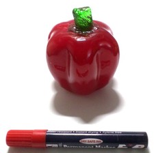 VINTAGE GLASS FRUIT~RED CAPSICUM~measures 10 cm