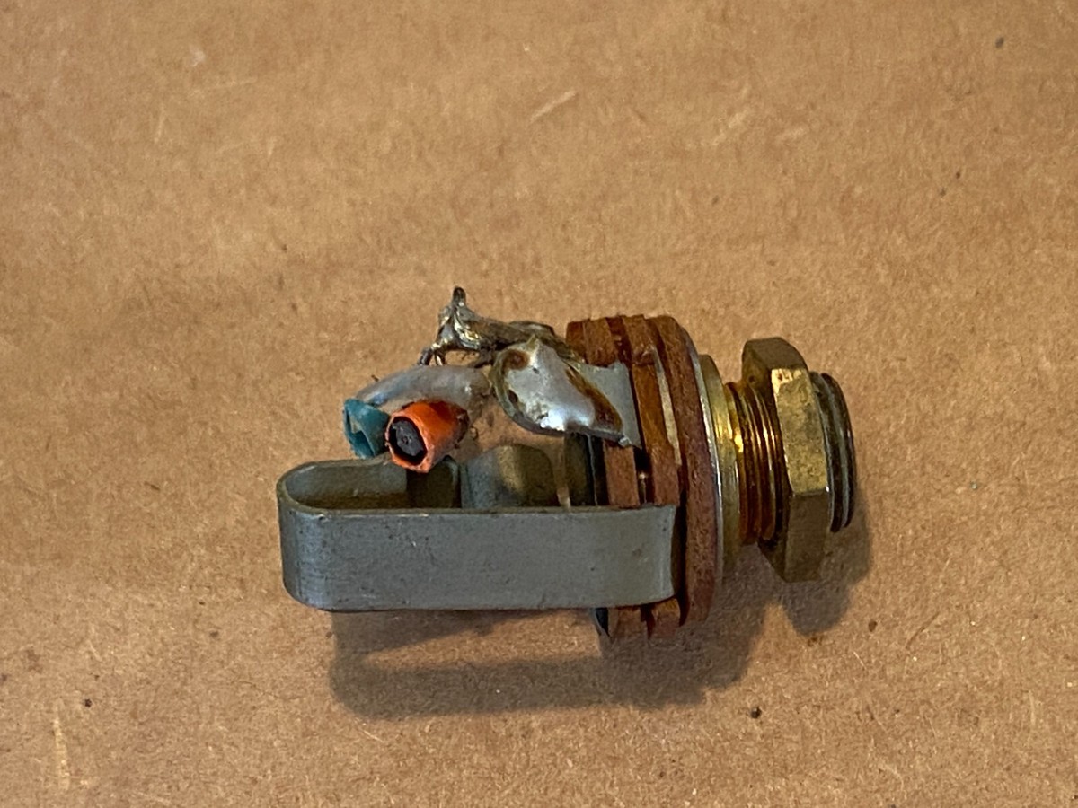 Vintage 1962 Switchcraft 1/4