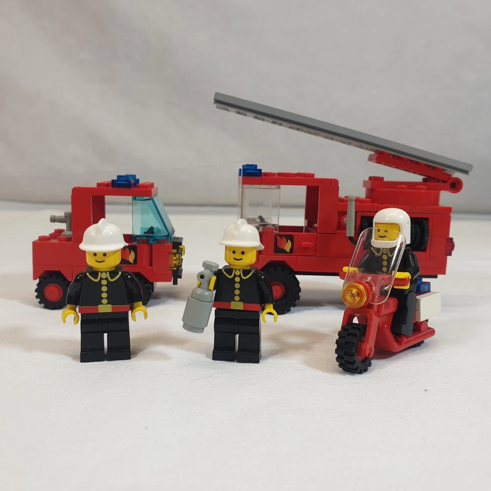 Lego® 6366 Feuerwehr Leiterwagen Einsatzwagen und Motorrad mit Bauanleitung - Bild 3 von 4
