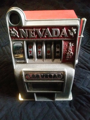 Vintage Bonanza Mini Slot Machine Toy Gambling Bank Metal Las Vegas